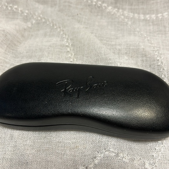 Ray-Ban frames with case - Picture 12 of 13
